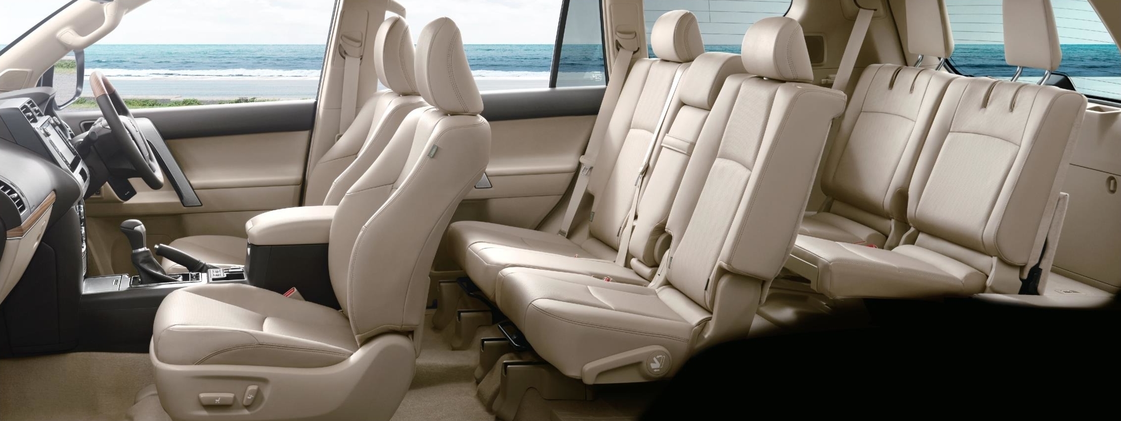 ランドクルーザー プラド 室内 Okinawa Toyota