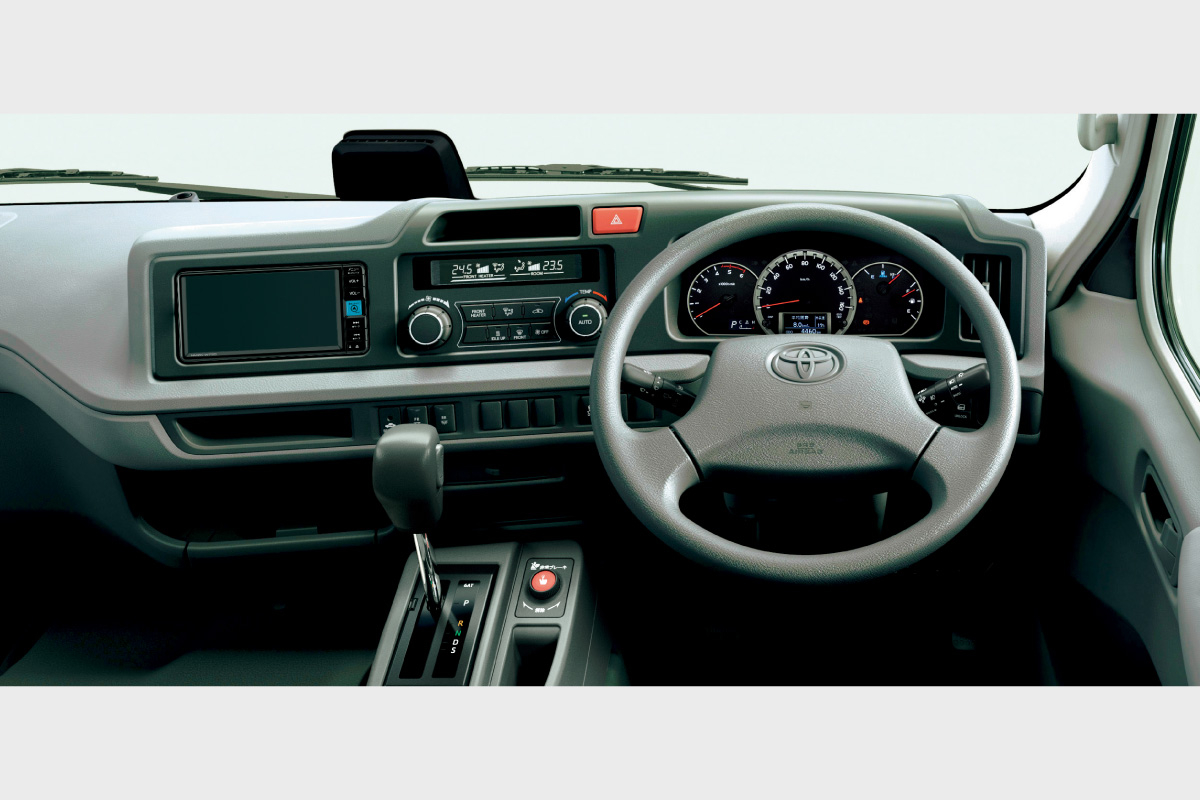 コースター | 価格・グレード | OKINAWA TOYOTA