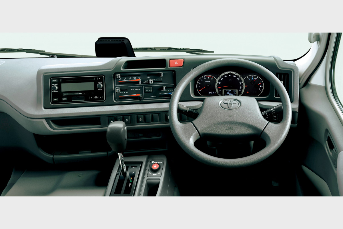 コースター | 価格・グレード | OKINAWA TOYOTA