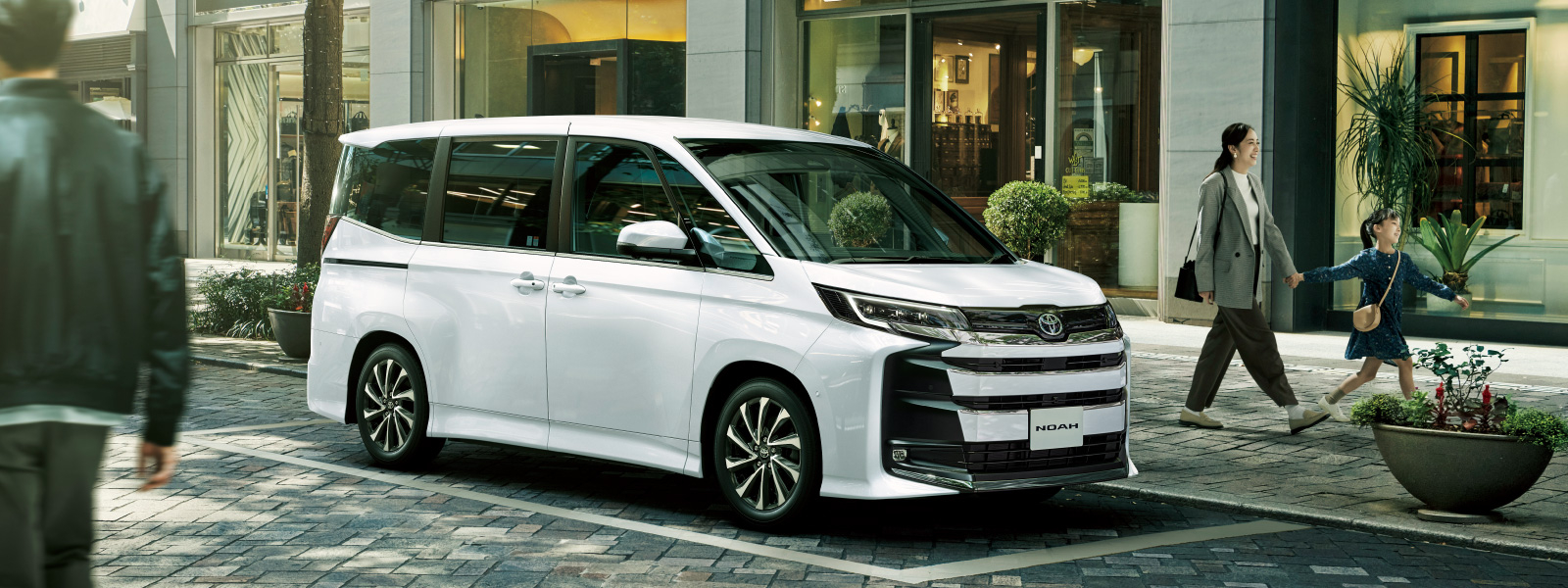 ノア | デザイン | OKINAWA TOYOTA