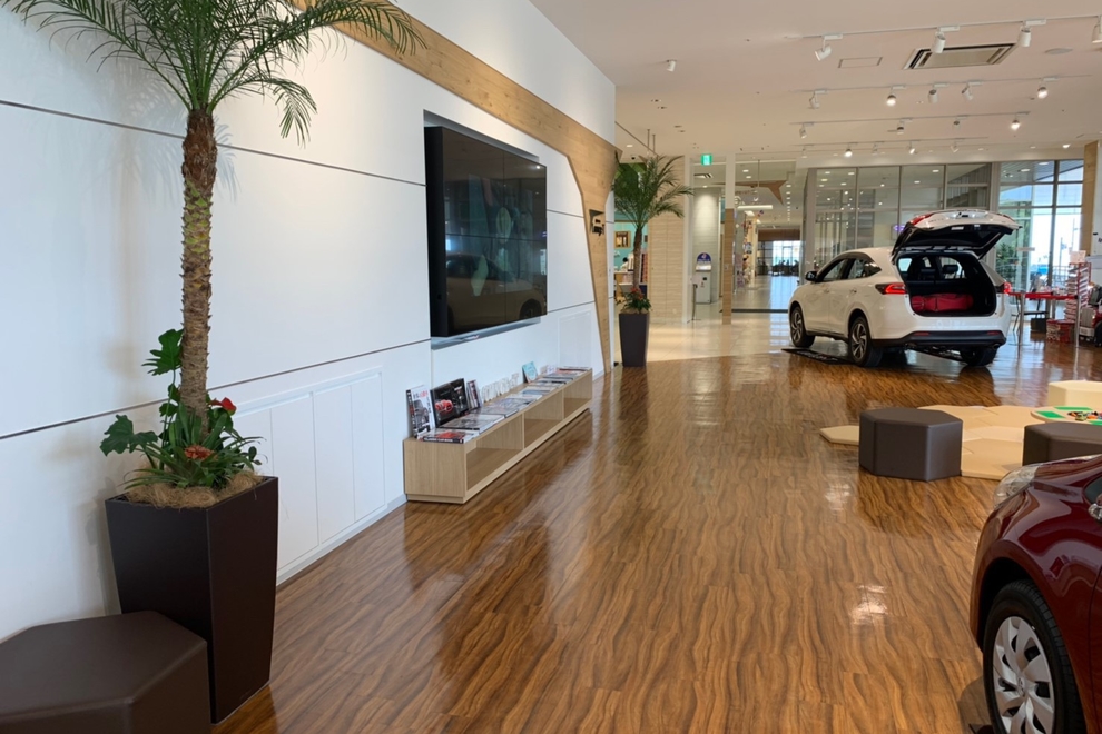 店内4