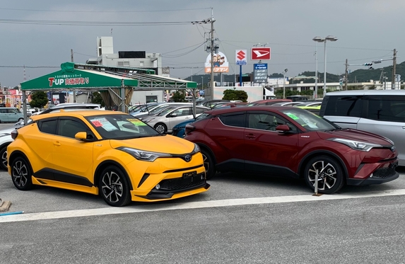 黄色のｃ ｈｒにｔｒｄスポイラーキッドをつけてみた
