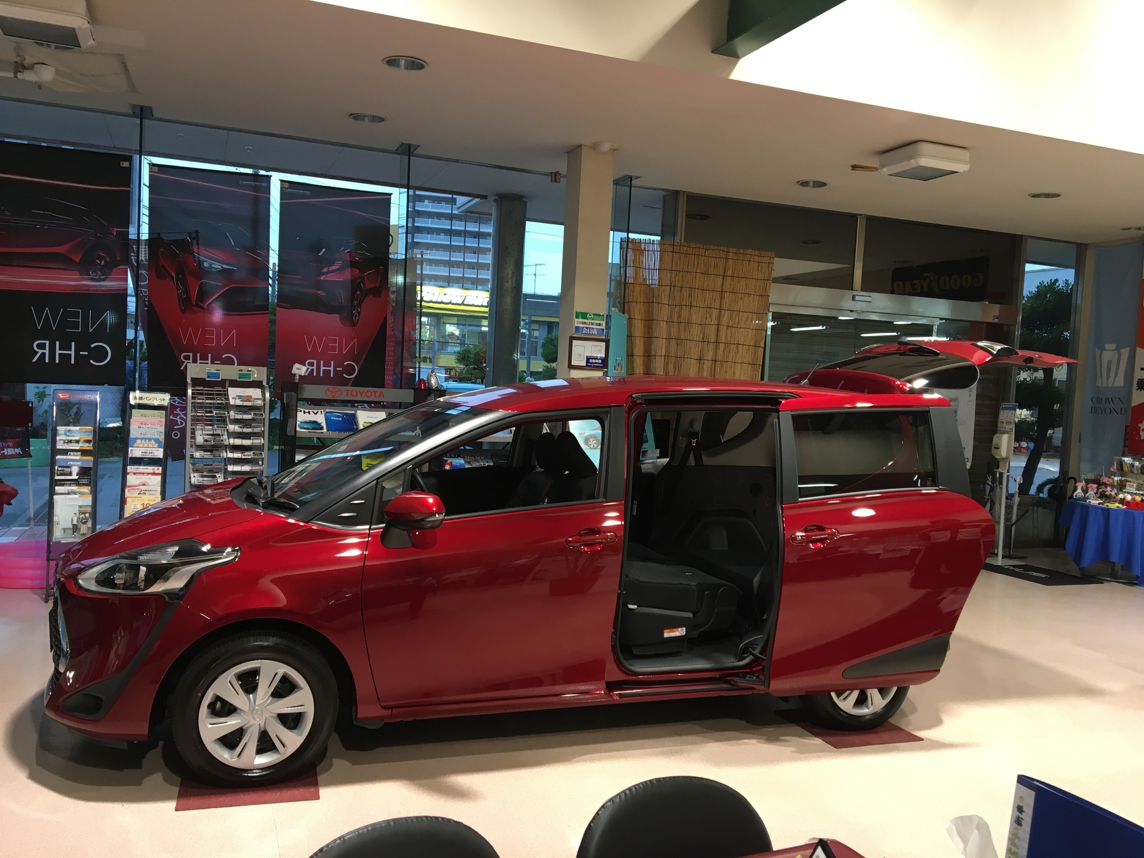 南風原店の新しい展示車が来ました