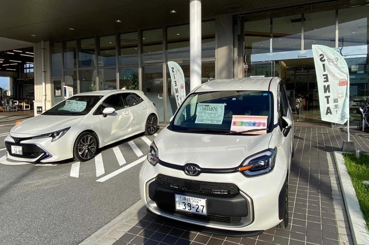 トヨタウン糸満店  試乗車