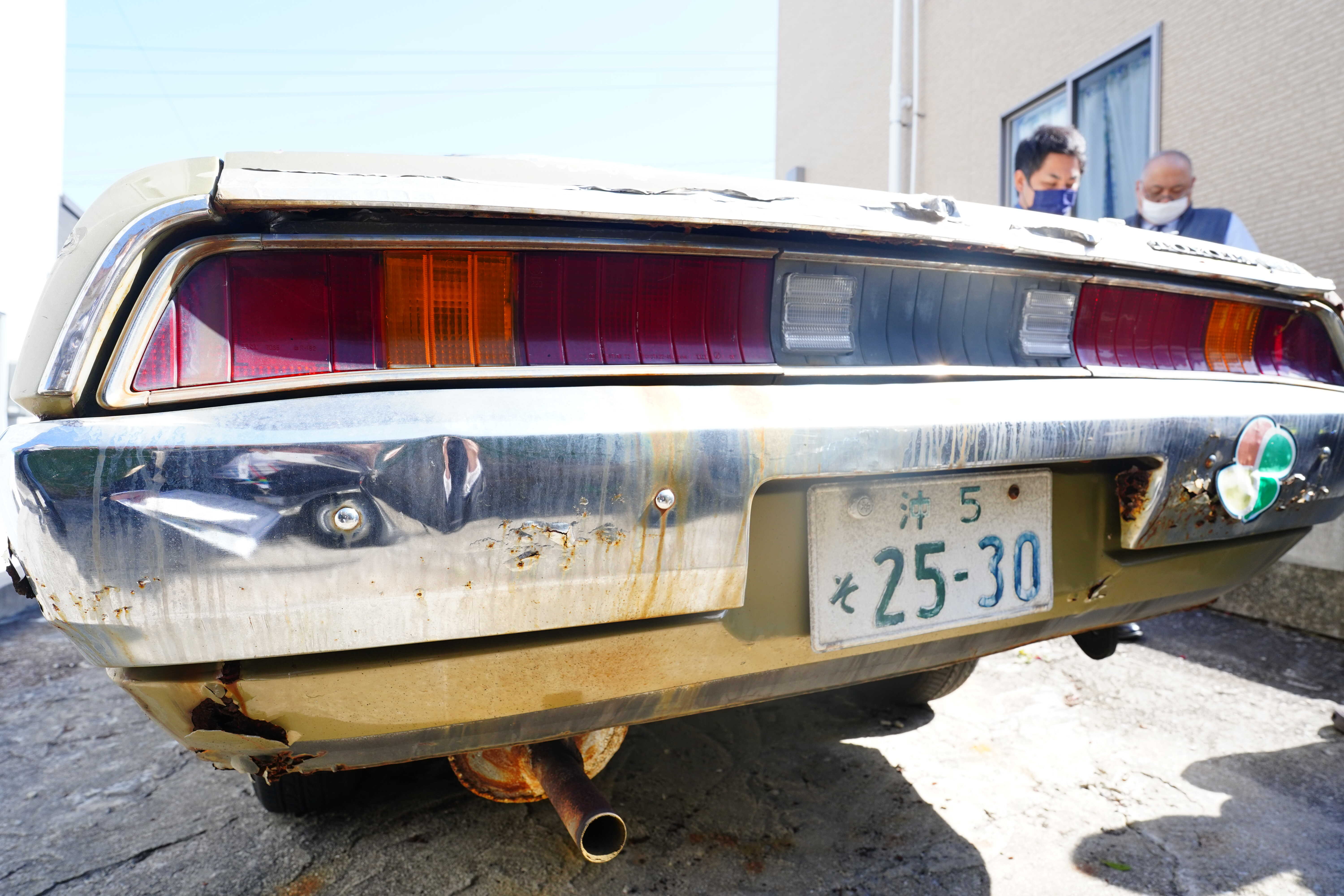 共に時代を歩んだ51年目のコロナマークⅡ | OKINAWA TOYOTA 共に時代を歩んだ51年目のコロナマークⅡ | OKINAWA TOYOTA