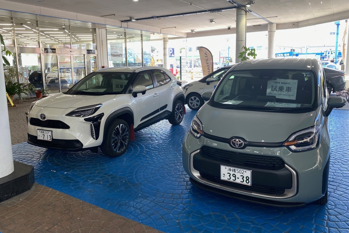 トヨタウン松本店　試乗車ヤリスクロス&シエンタ2023.7