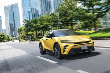 SPORT Z(2.5Lハイブリッド車)