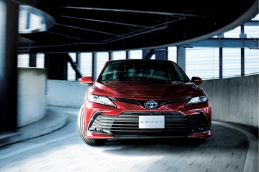 G“レザーパッケージ”(2WD)