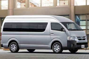 COMMUTER・2WD・2800ディーゼル・GL
